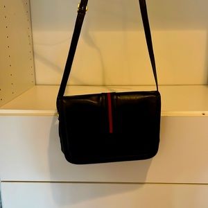 Vintage Gucci Crossbody outside condition is good